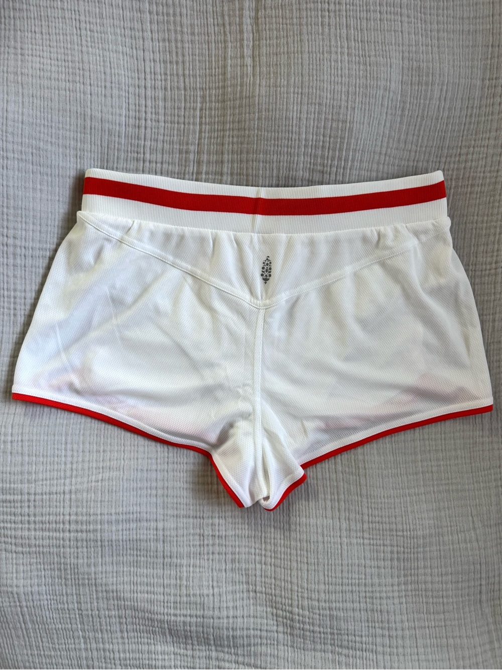 FP Movement Mini Mesh Shorts - Picture 2 of 5
